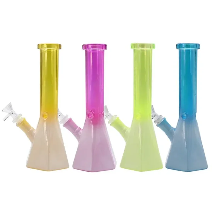 10 ” Diamond Base Cut Extra Heavy Water Pipe – Design And Color May Vary – (1 Count)