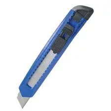 Cutter with Plastic Body – 18mm Retractable Blade
