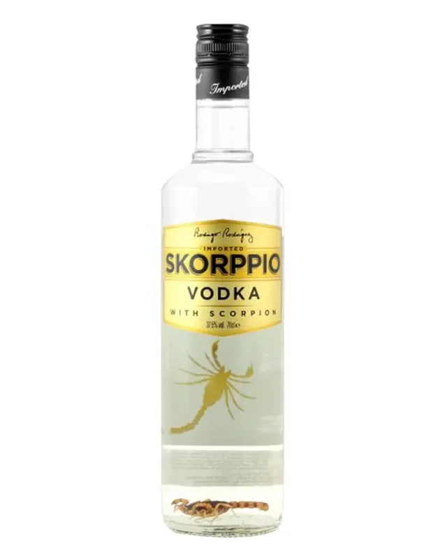 Skorppio Vodka 70 cl with Scorpion