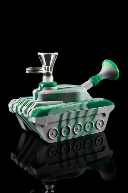 The “Toke Tank ” Silicone Molded Tank Bong